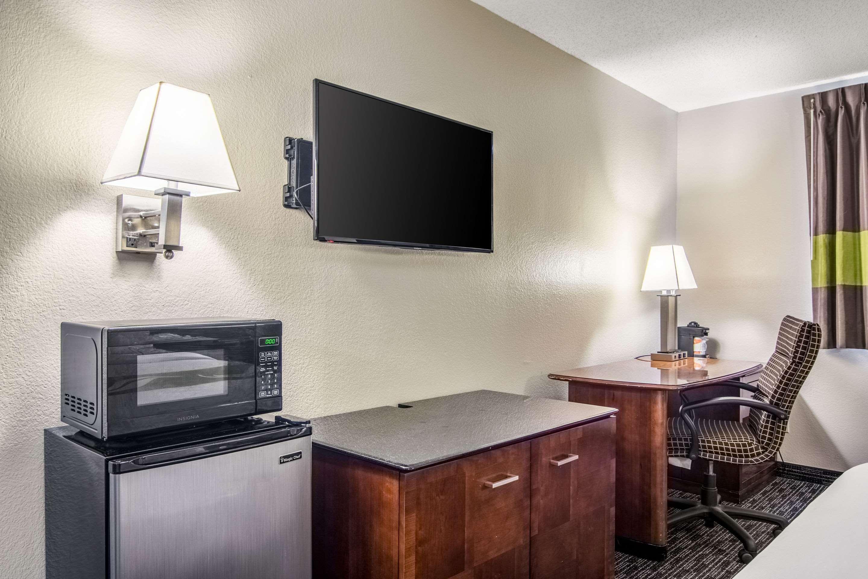Quality Inn Atlanta Airport-Central College Park Kültér fotó